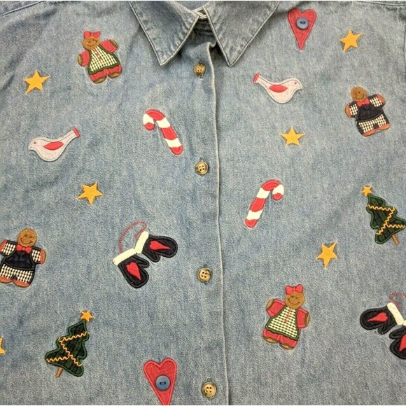 Vintage Karen Scott Denim / Chambray Button Up Christmas Embroidered Shirt - Picture 2 of 4